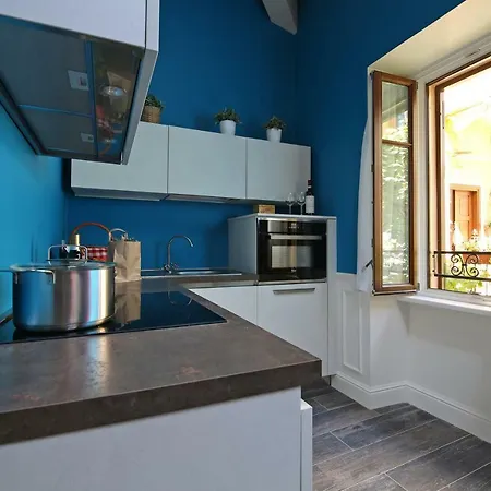 Salita Plinio 1 Appartement